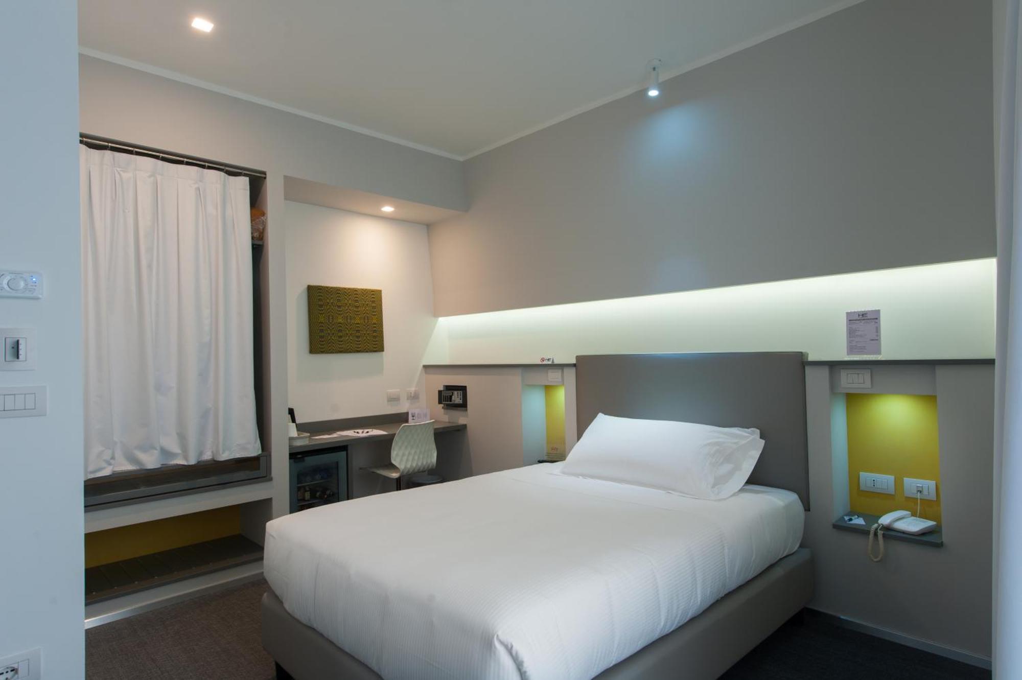 Executive Inn Boutique Hotel Бриндизи Номер фото